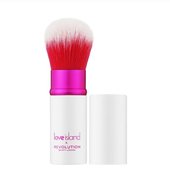 Revolution Beauty X Love Island Kabuki Brush - Picture 4 of 8